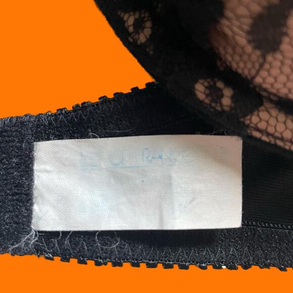 90's vintage lace satin padded bra 34C lily of france - Picture 5 of 5